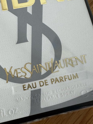 Άρωμα Yves Saint Laurent Libre Eau de Parfum 30ml καινούργιο, refillable