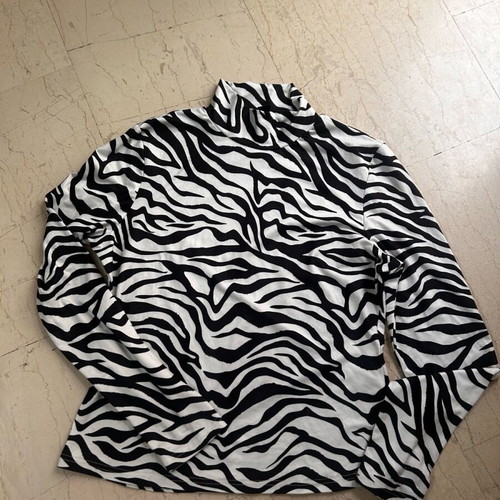 Shein Black and White Zebra Print T-Shirt Size XL Like New