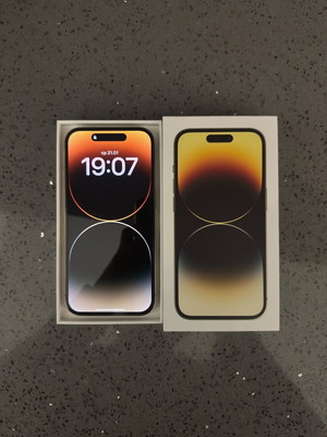 iPhone 14 Pro 128GB златно като ново с eSIM
