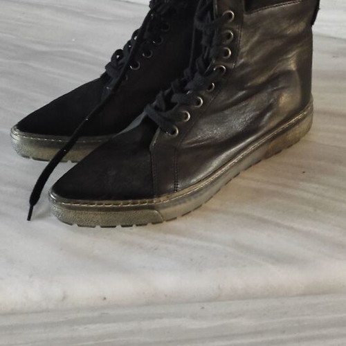 Leather ankle boots new, black without heels