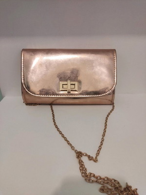 Evening crossbody bag used with gold chain