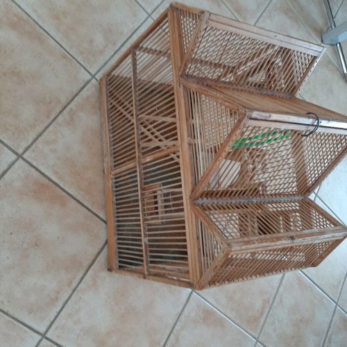 Wooden Birdcage used with feeder and perches