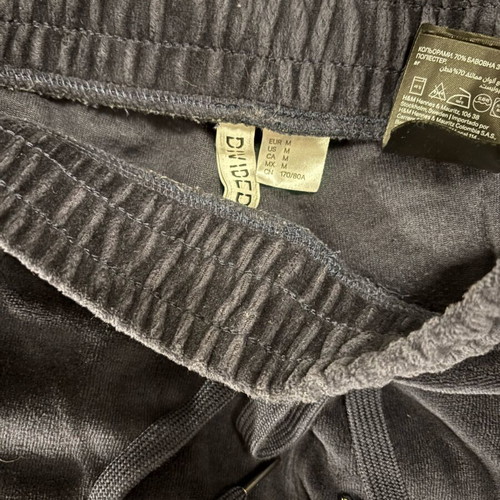H&M velvet sweatpants used, blue