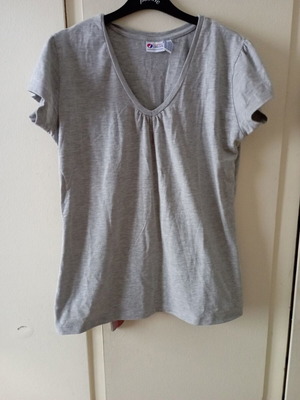 Mako T-shirt size XXL like new, gray