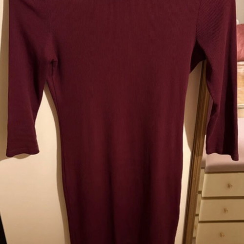 Calliope midi dress burgundy ribbed like new