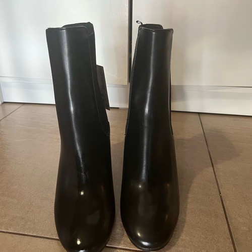 H&M Chelsea boots like new, size 37, black