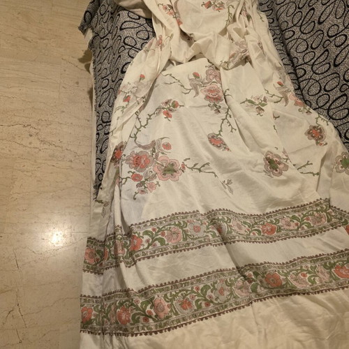 Vintage decorative curtain made of cotton and silk, like new