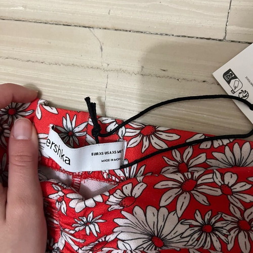 Flared pants with flowers new, red, Bershka, XS
