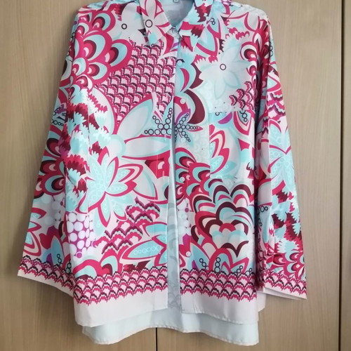 Spring shirt used, size L, wide sleeves