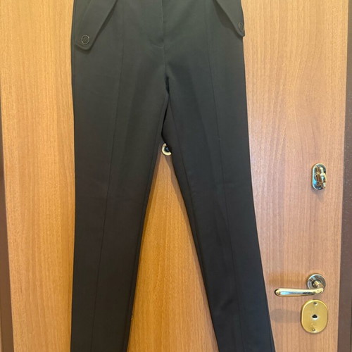 Giorgio Armani fitted pants size small, like new, black