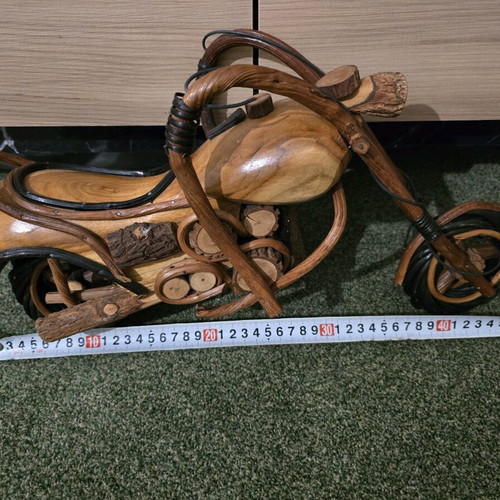 Wooden handmade motorcycle like new, 46 centimeters