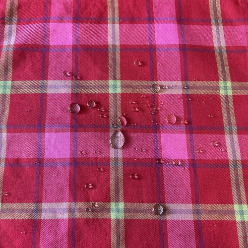 Placemat set of 4 with water-repellent and anti-slip effect like new