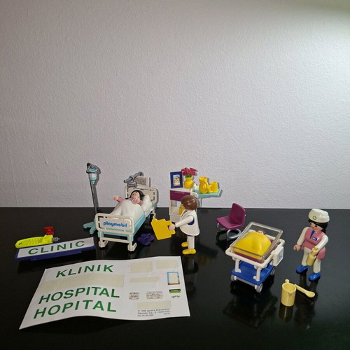 Playmobil Hospital 3980 and 3979 like new pack of two sets