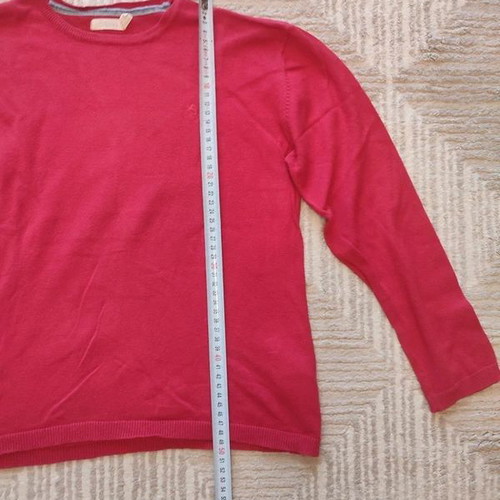 Sfera knitted blouse size 9-10, like new, red