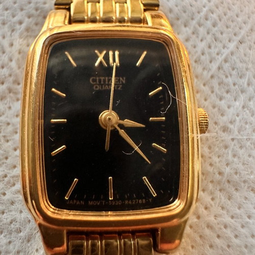 Citizen vintage women's wristwatch, gold tone
