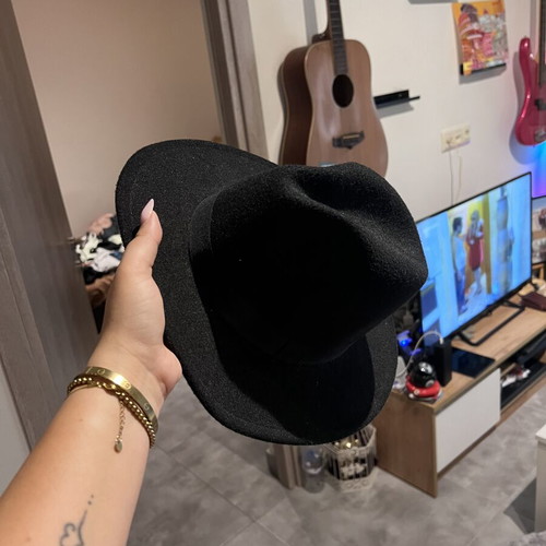 Black Fedora hat one size, like new