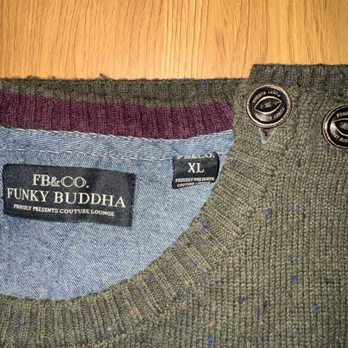 Khaki pullover XL Funky Buddha like new