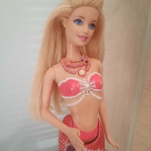 Barbie The Pearl Princess Lumina mermaid doll with transforming tail (2014)