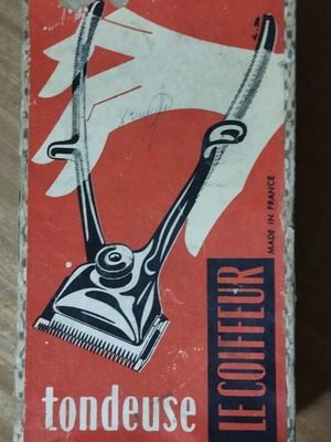 Le Coiffeur N41 vintage manual hair clipper, made in France