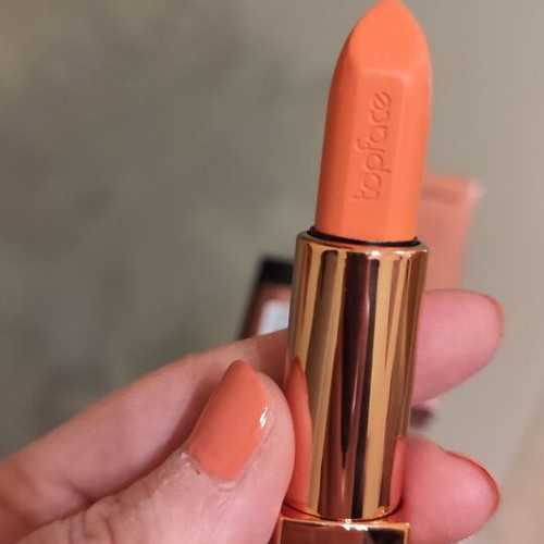 Topface lipstick creamy coral color new