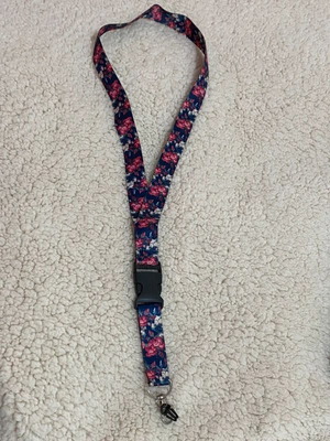 Lanyard with flowers for cards used