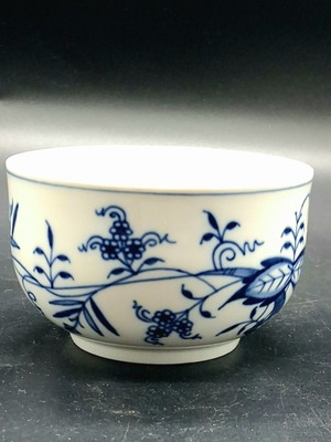Γνήσια πορσελάνη Meissen Blue Onion βάση ζαχαριέρας (χωρίς καπάκι)