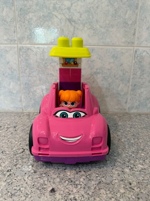 Mega Bloks First Builders Catie Convertible Car like new with blocks