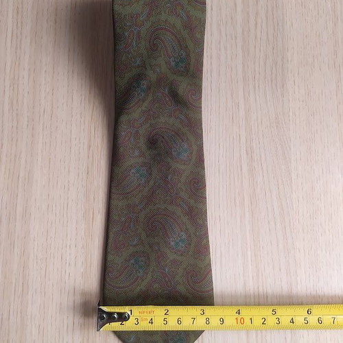 Galfa Club Italy men's silk tie like new multicolor 9 cm