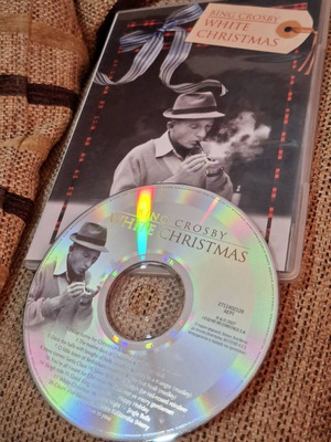 Bing Crosby White Christmas CD like new