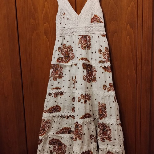 Dress one size new, long, white