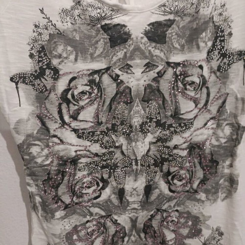 T-Shirt used with unique back design, multicolor, size S