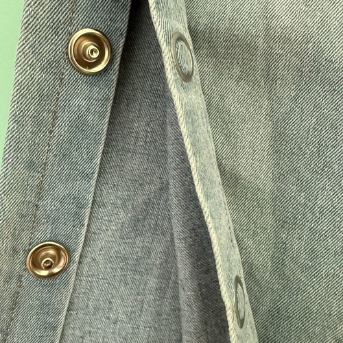 Sinsay Straight Jean like new, light blue with side buttons