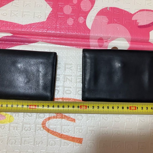 Black leather wallets used