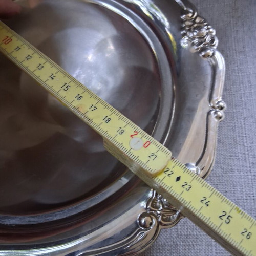 Vintage fountain dish like new