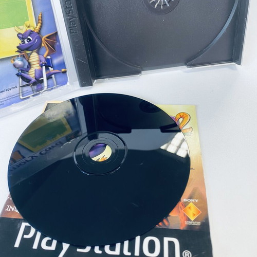 Spyro 2 Gateway to Glimmer PlayStation 1 PS1 game used, complete, English