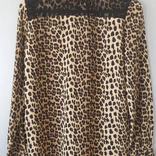 Zara Leopard Print Blouse like new, size XS