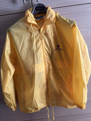 Waterproof jacket small like new, yellow, Zoofiliki Enosi Ilioupolis