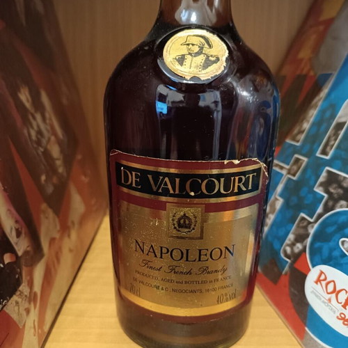 De Valcourt Napoleon Vintage French Brandy 70cl 40% vol like new