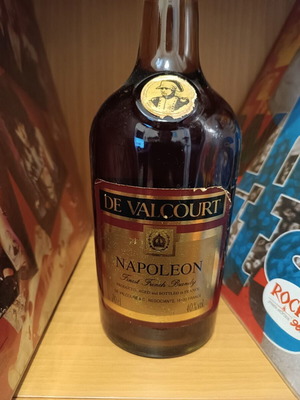 De Valcourt Napoleon Vintage French Brandy 70cl 40% vol σαν καινούργιο