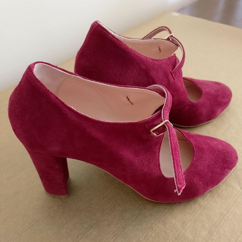 Tango Fairymade shoes like new, suede, size 38, burgundy