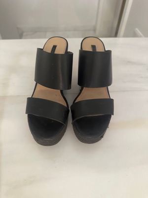 Zara πλατφόρμες μαύρες μεταχειρισμένες, νούμερο 37, πολύ άνετες