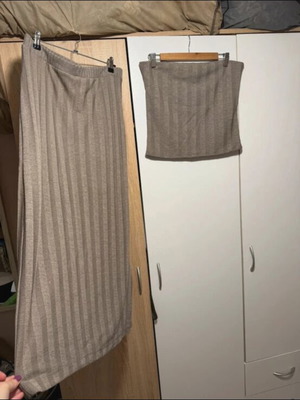 H&M skirt and blouse set, medium/large, grey beige