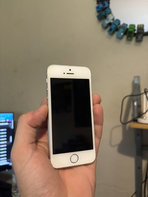 iPhone SE μεταχειρισμένο για επισκευή ή ανταλλακτικά, ξεκλείδωτο, χαλασμένο Touch ID