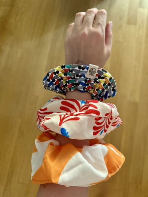 Scrunchies Karavan and Happy Socks new, colorful