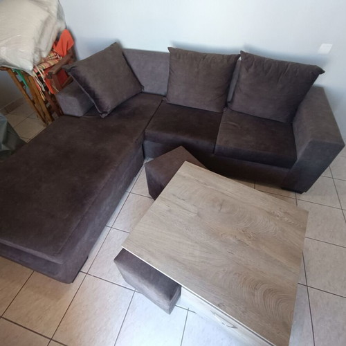 Corner sofa with waterproof fabric, cushions and coffee table with stools and storage cabinets