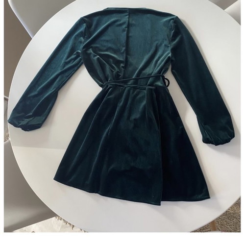 zara green velvet dress 
