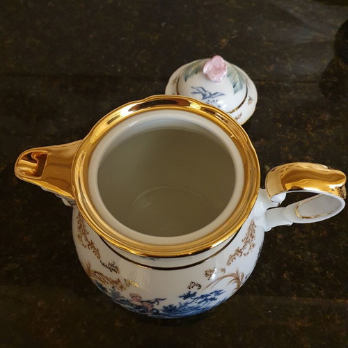 Coffee set 21 pieces 22 carat gold plated like new
