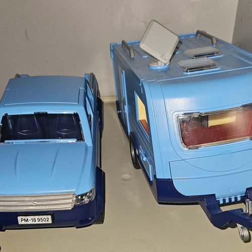 Playmobil Jeep with Caravan and 4 Figures used
