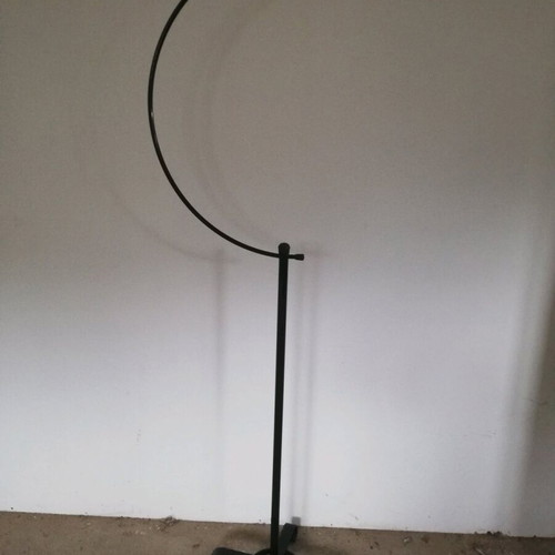 Bird Cage Stand like new, black metal