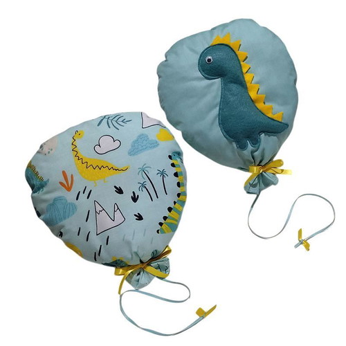 Set of 2 hanging decorative balloons green with dinosaur theme